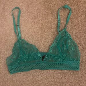 Urban Outfitters bralette size M